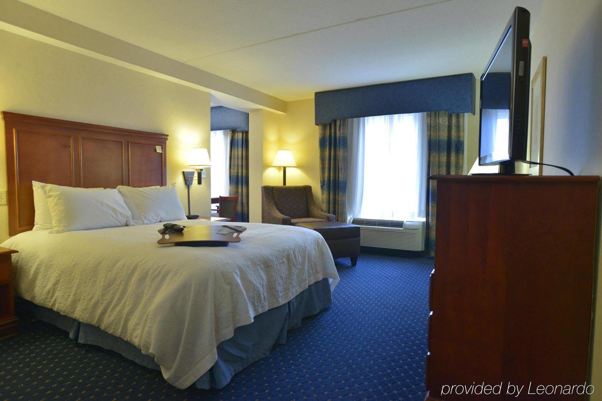 Hampton Inn Clifton Park Exterior foto